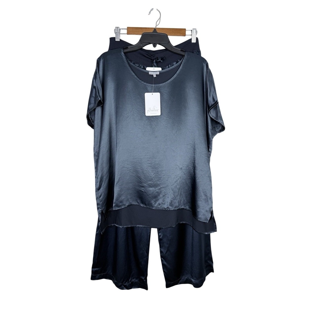 NWT PJ Harlow Navy Satin Pajama Set Womens L Roxxy Top/Jolie Capri Bottom